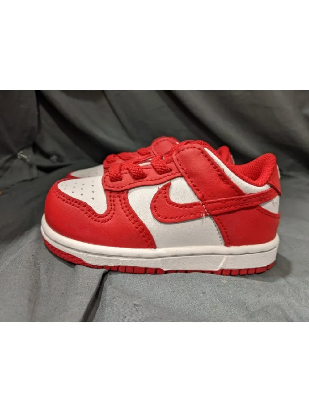 Nike Toddlers Dunk Low RP TDE Red/white Size 4 New No Box!!